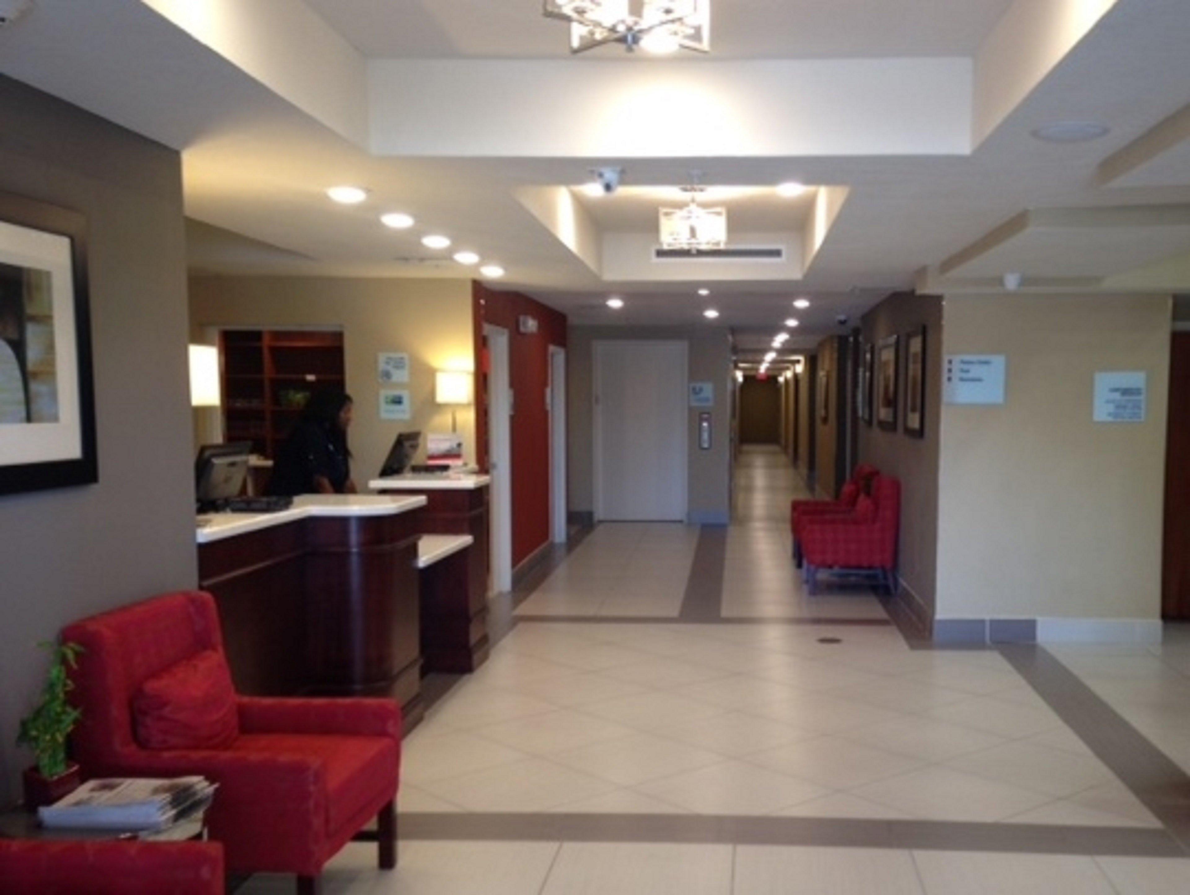 Holiday Inn Express & Suites Lantana By Ihg Exteriér fotografie