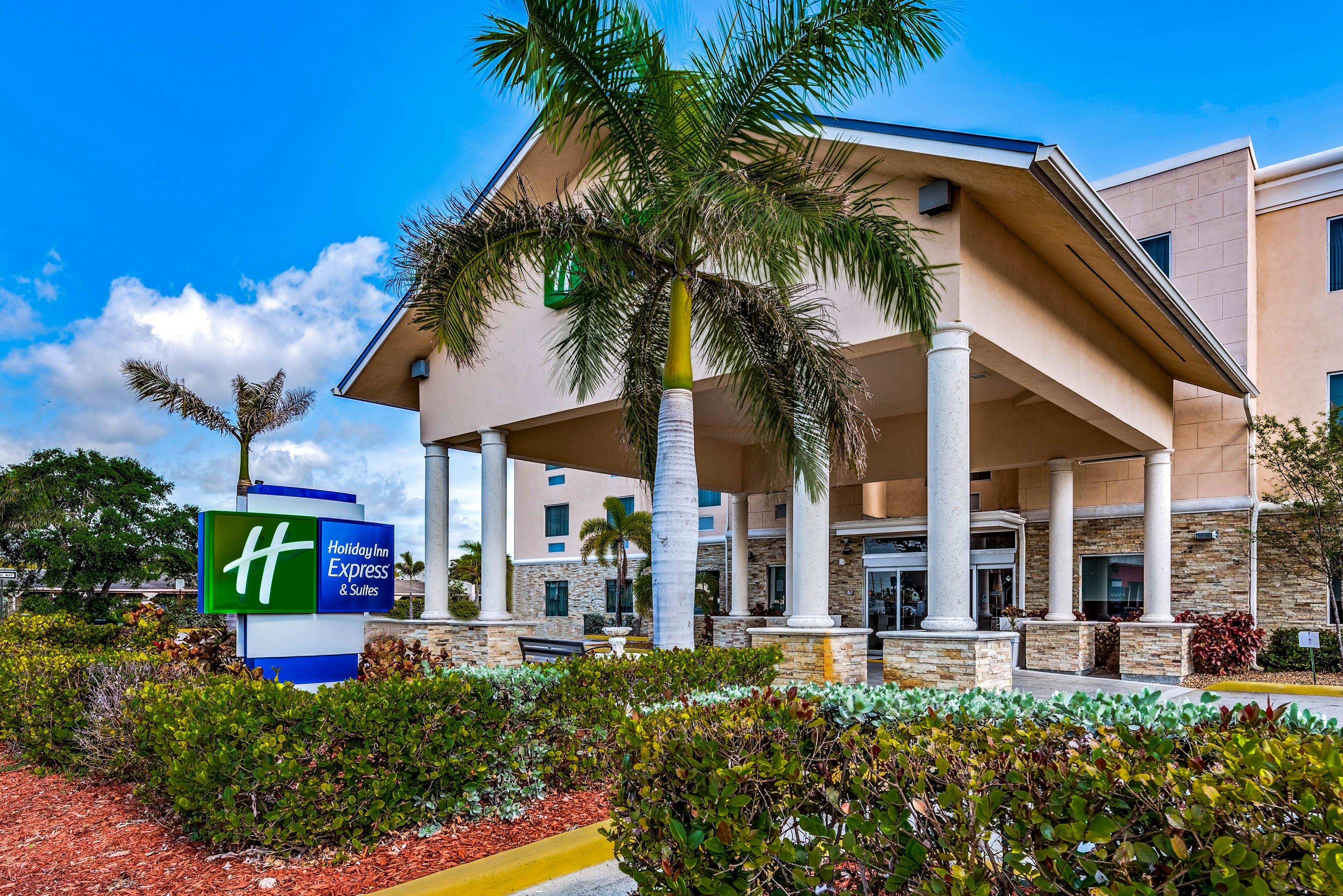 Holiday Inn Express & Suites Lantana By Ihg Exteriér fotografie