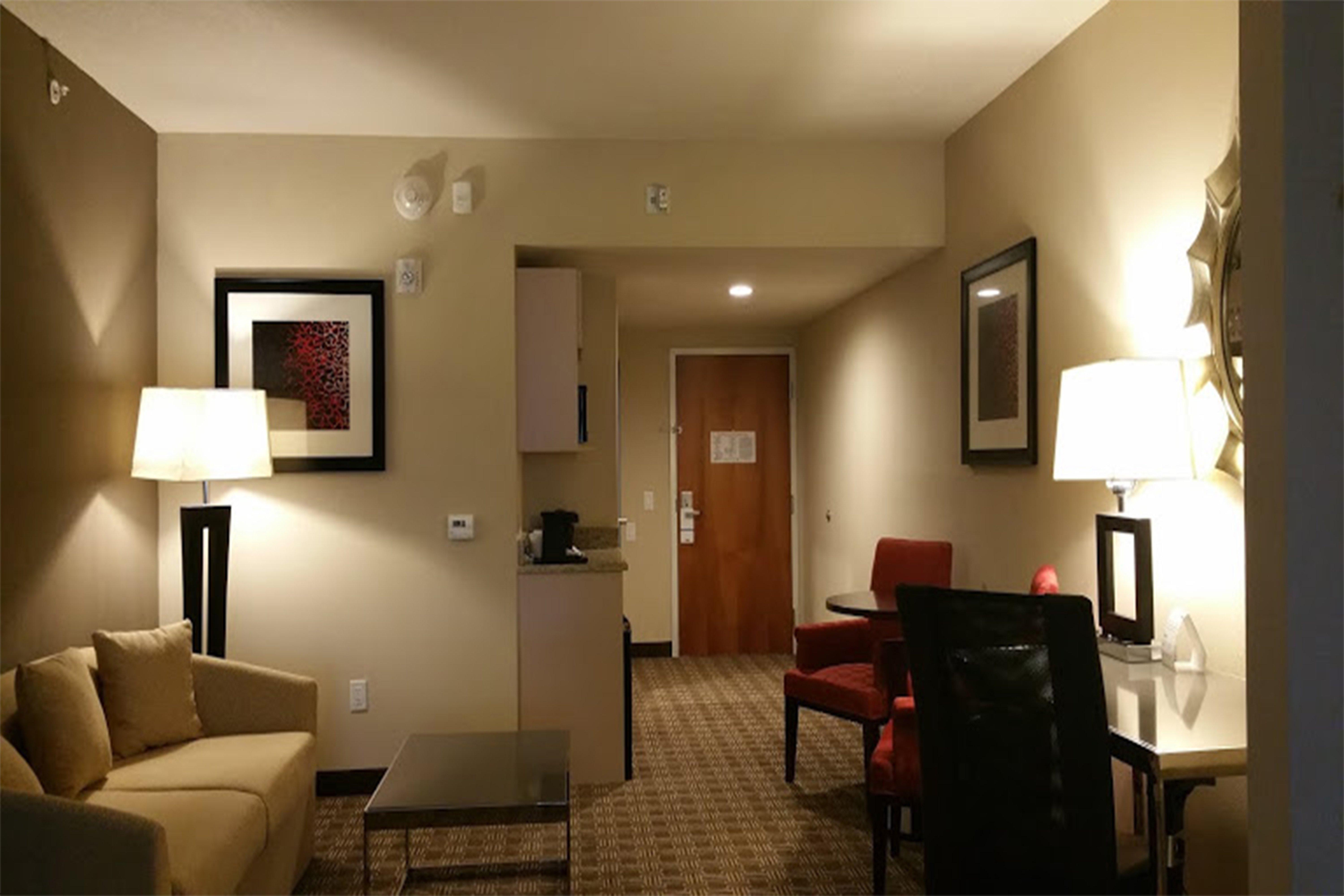 Holiday Inn Express & Suites Lantana By Ihg Exteriér fotografie